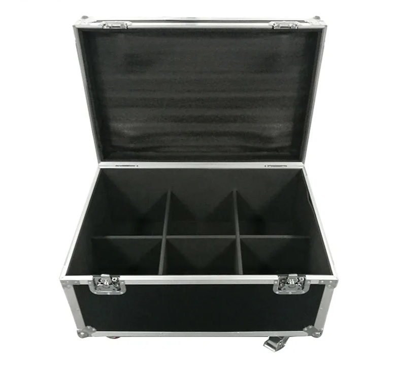Flight Case with 4/6/8 Pieces LED Par Can 18X18W RGBWA+UV Lighting 6IN1 LED Stage Lighting